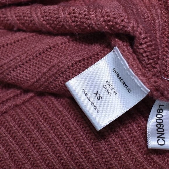 Womens Knit Sweaters Set of 2 Size XS Pink Blue V-Neck Open Back - Picture 9 of 16